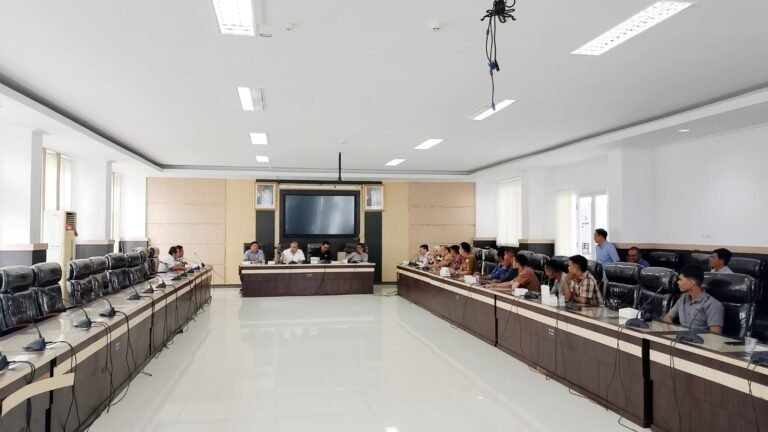 DPRD Kendari Minta Pemerintah Bekukan Izin Senapati Land