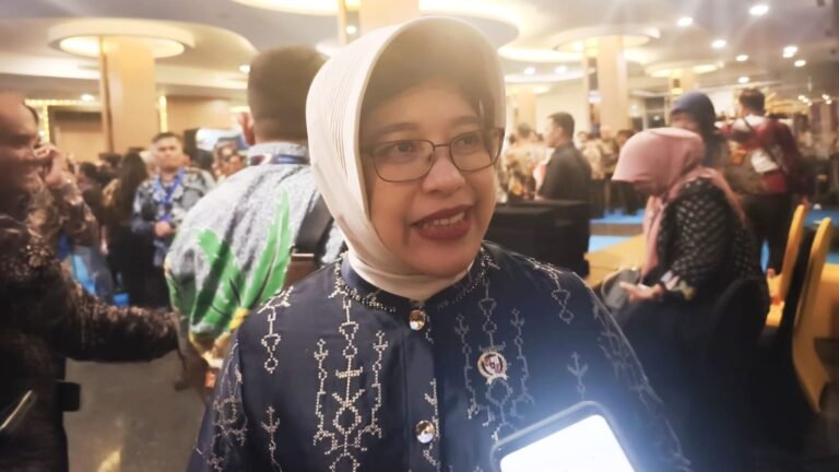 Kepala BPS Ingatkan Petugas Sensus Ekonomi 2026 Lakukan Pendataan dengan Baik