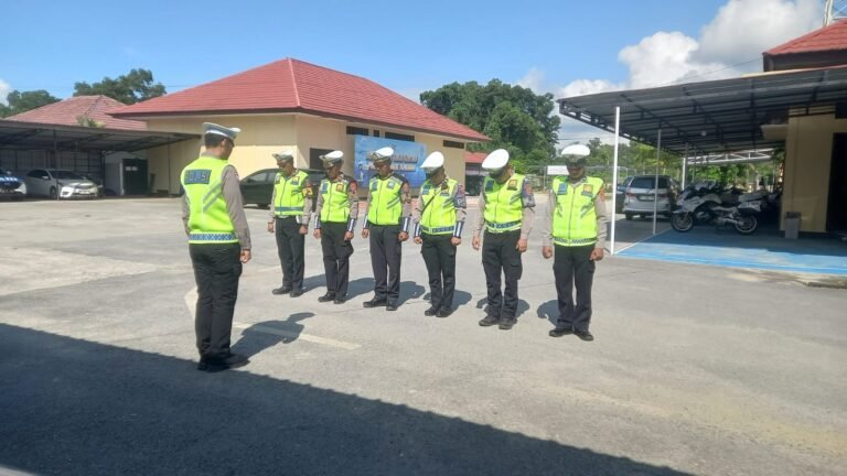 Libur Panjang, Ditlantas Polda Sultra Perketat Pengamanan Pantai Nambo
