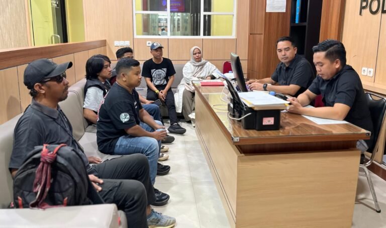 AJI, IJTI, dan KKJ Laporkan Doxing Jurnalis ke Polda Sultra