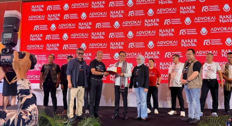 Andri Darmawan Raih Penghargaan KAI atas Advokasi Pro Bono