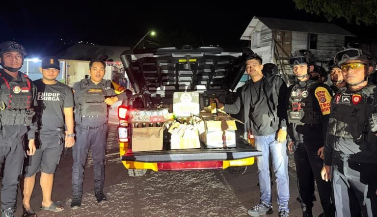 Polda Sultra Gagalkan Pengiriman 168 Botol Miras ke Wawonii