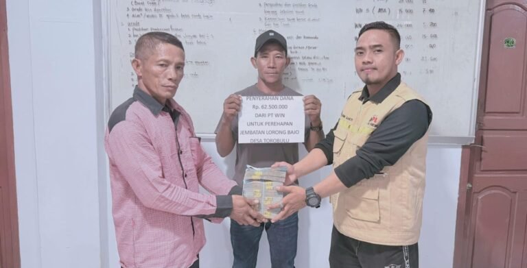 PT WIN Salurkan Rp62 Juta Perbaiki Jembatan Titian Torobulu