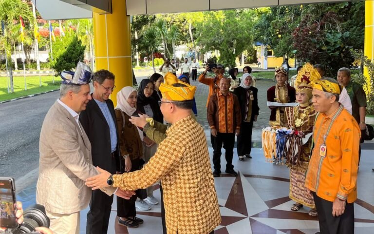 UHO Jalani Visitasi ASIIN untuk Akreditasi Internasional Dua Program Studi