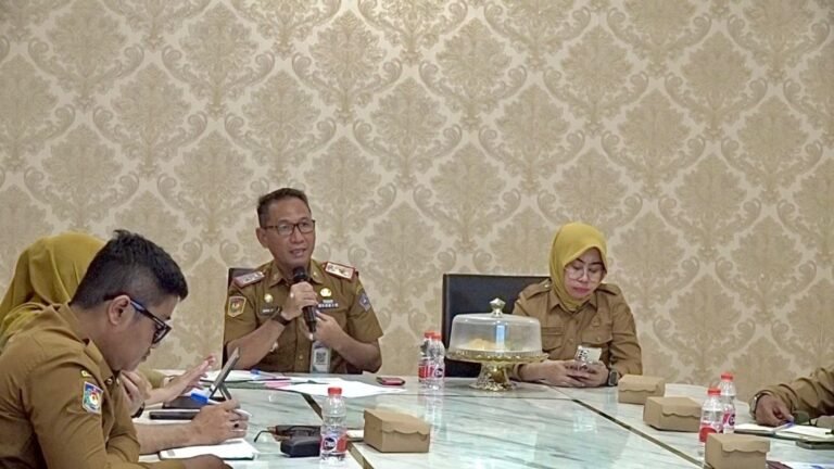 Sekda Kendari Evaluasi Program ATR BPN dan KPK
