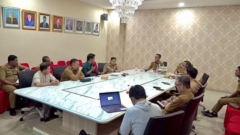 Pemkot Kendari Bahas Penolakan Sarang Burung Walet di Tobuuha