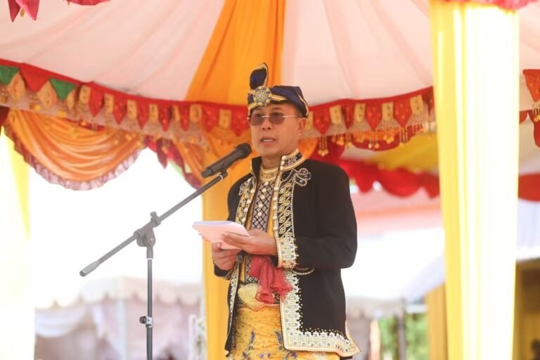 Gubernur ASR Hadiri HUT Ke-12 Mubar, Buteng, dan Busel
