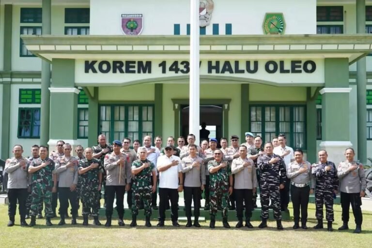 Danrem 143 Halu Oleo Terima Kunjungan Silaturahmi Kapolda Sultra