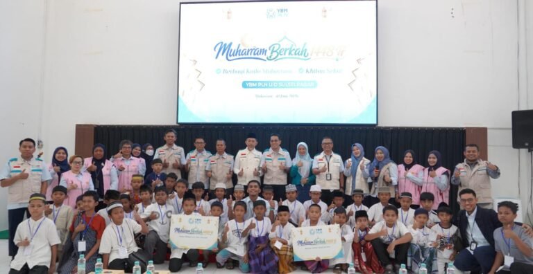 YBM PLN Sulselrabar Khitan 1.000 Anak Sambut Muharram 1448 Hijriah
