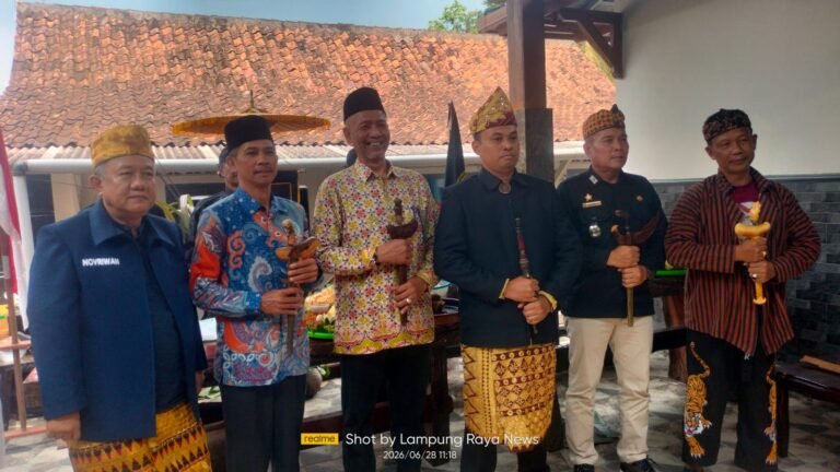 Panji Sewu Gelar Suran dan Jamasan Pusaka Nusantara di Pringsewu