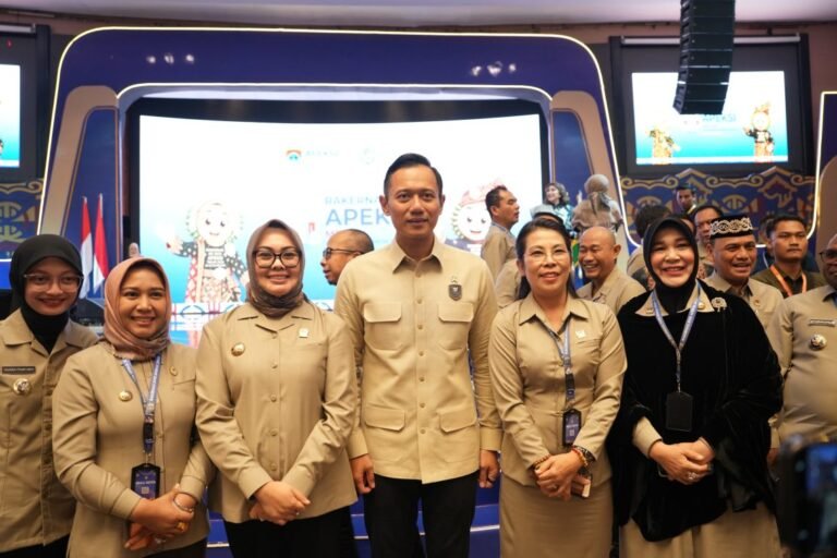 Wali Kota Kendari Hadiri Penutupan Munas APEKSI XVIII di Medan