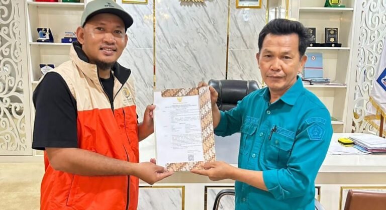Jabar Resmi Jadi Plt Kepala Dinas Perpustakaan Kota Kendari