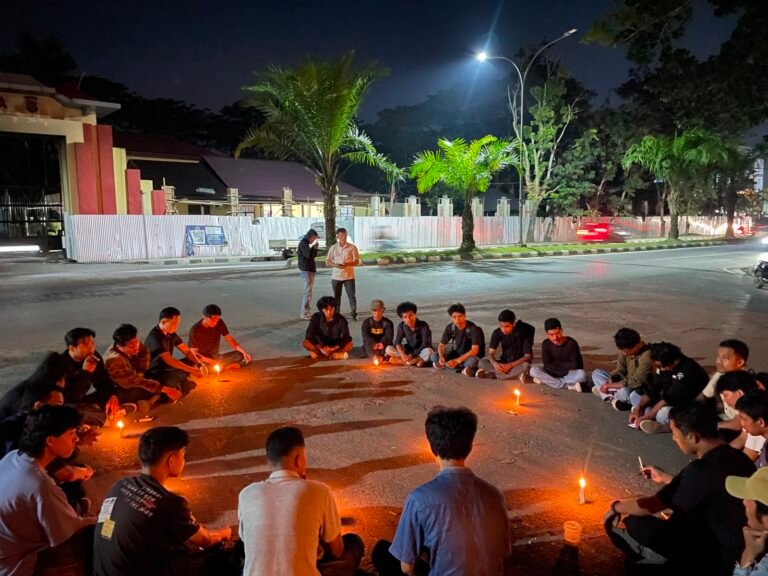 Mahasiswa Desak Kapolda Sultra Evaluasi Kapolres Kolut