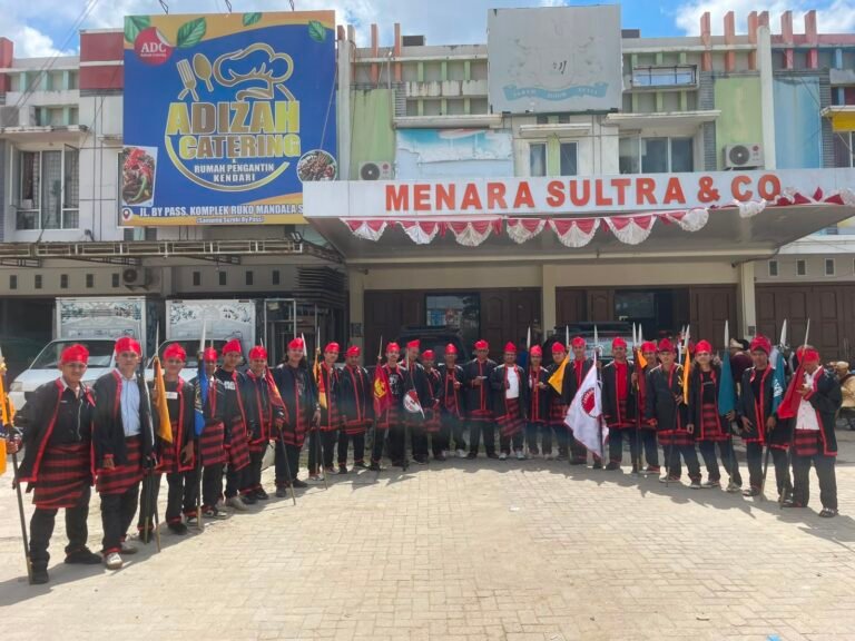 Laskar Semut Merah Kritik Silaturahmi Akbar KKMM Digelar di Kendari