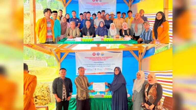 Dosen FH UHO Edukasi Warga Konawe Soal Penyelesaian Sengketa Lahan