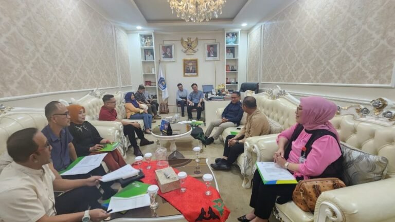 Sekda Kendari Percepat Perluasan Kepesertaan BPJS Ketenagakerjaan