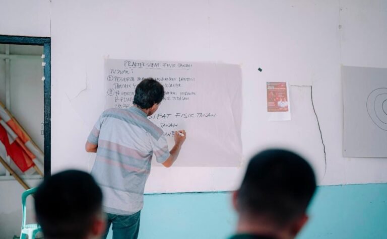 PT Vale Latih Prajurit Yonif 869 Taawu Kembangkan Pertanian Organik