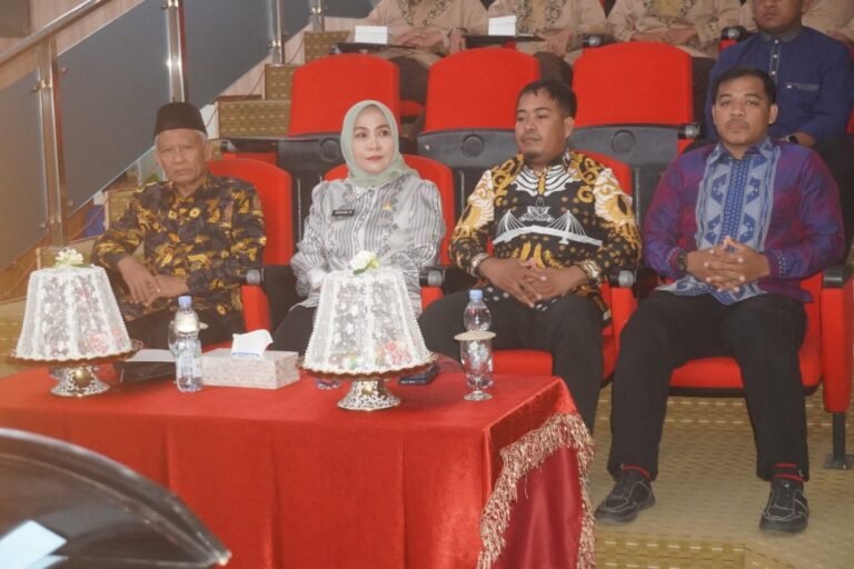 Asisten I Kendari Kukuhkan Pengurus IPM, Dorong Pelajar Berkarakter