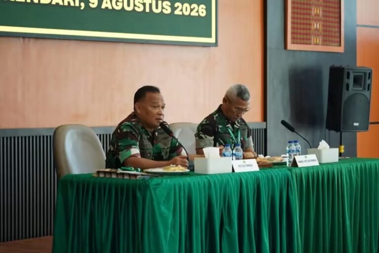 Danrem 143/HO Pimpin Sidang Parade Bintara PK TNI AD Gelombang III 2026