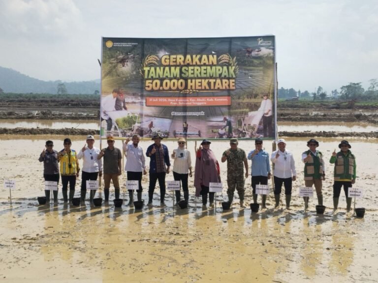 Dandim 1417 Kendari Hadiri Tanam Serentak 50.000 Hektare di Konawe