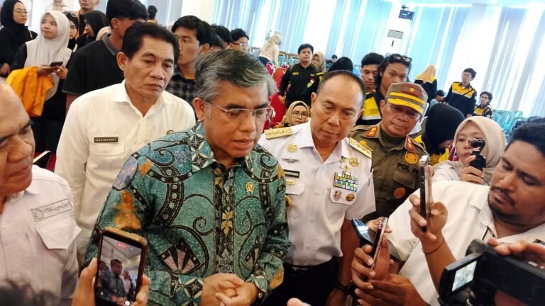 Menaker Beri Sultra Kuota 10 Ribu Pelatihan Magang Bersertifikat